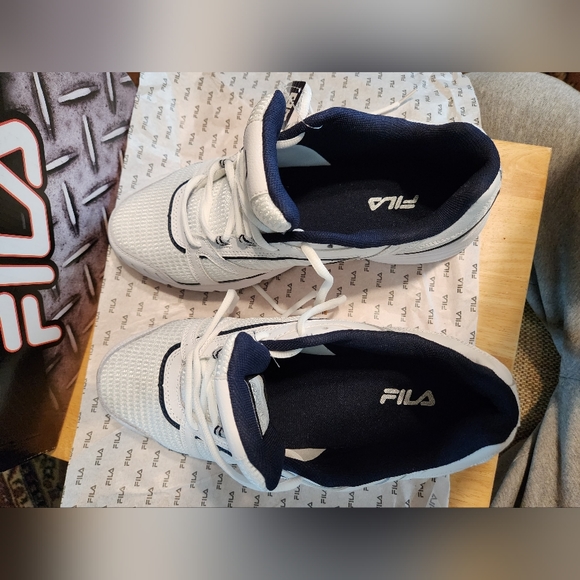 Men's FILA Trainer Talon 3 Mesh New Never Worn - Picture 2 of 8